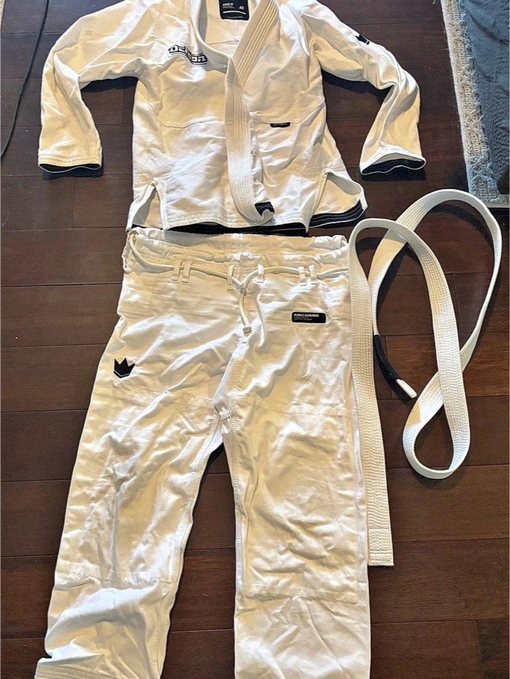 Kingz Kimonos Kingz Kore Gi White Martial Arts Uniform Set